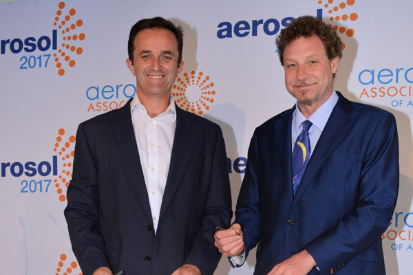 Australian and UK aerosol bodies sign cooperation agreement